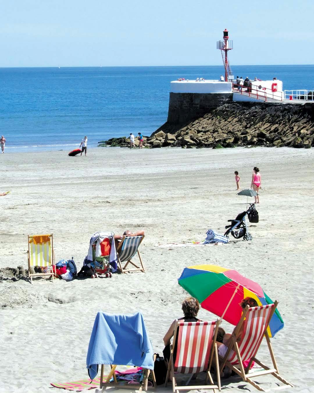 looe-pier-beach.jpg